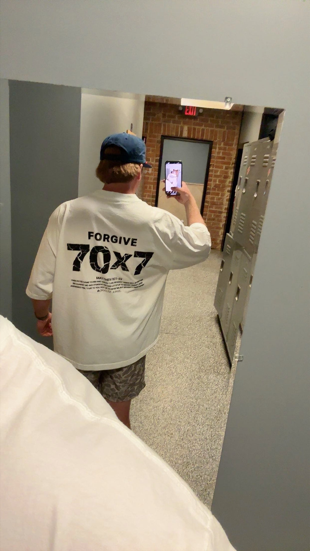 70x7 Super Oversized Tee